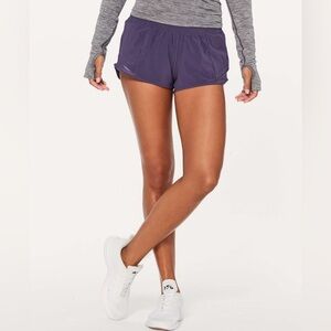 Lululemon Hotty Hot Short II 2.5" Viola 4